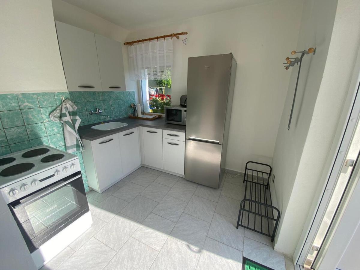 Apartman Beniskovec, Suchdol Nad Luznici Zewnętrze zdjęcie